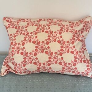 Pine Cone Hill (2) Shams and one queen duvet cover